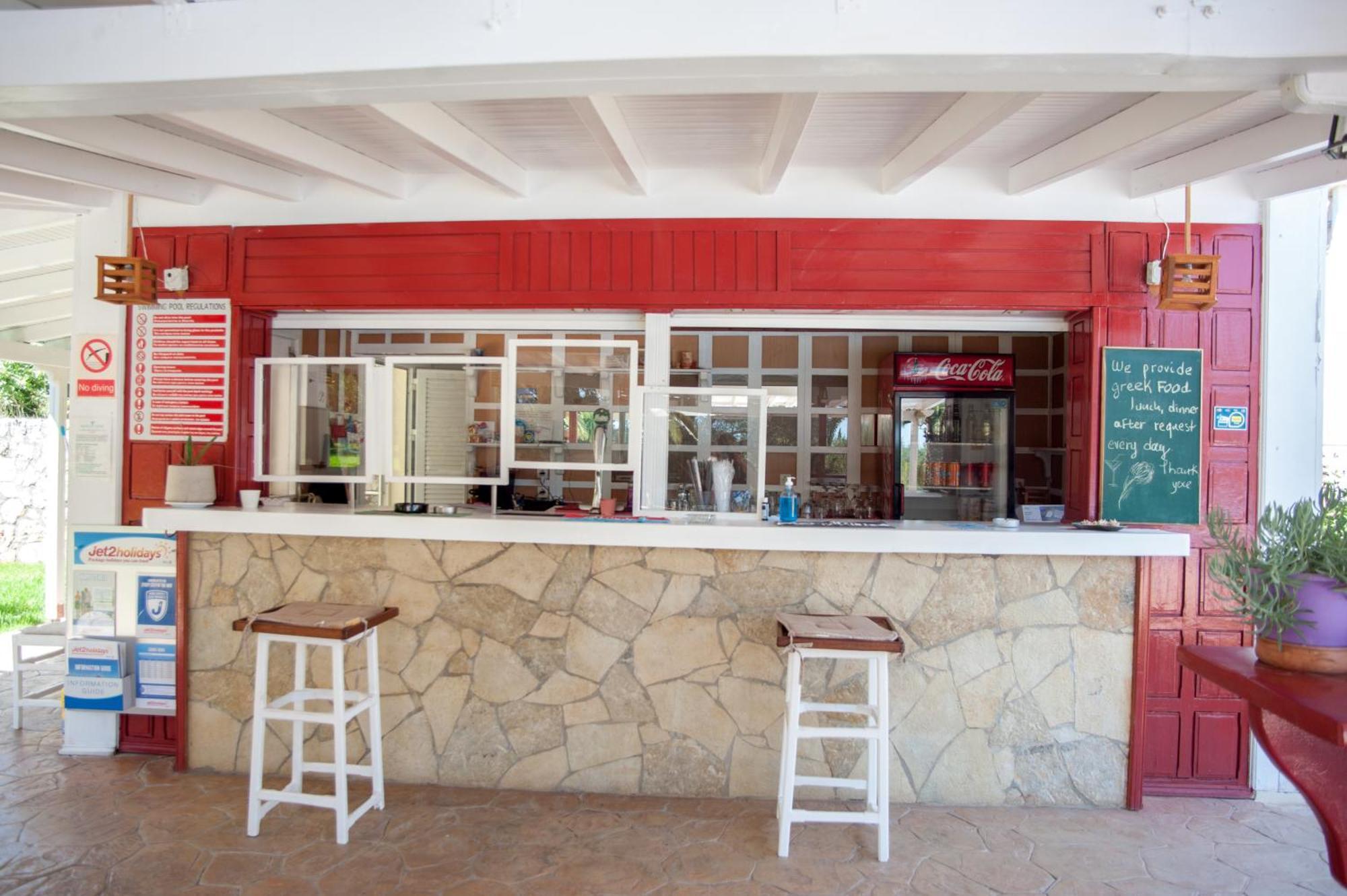 Helena Inn スヴォロナータ エクステリア 写真